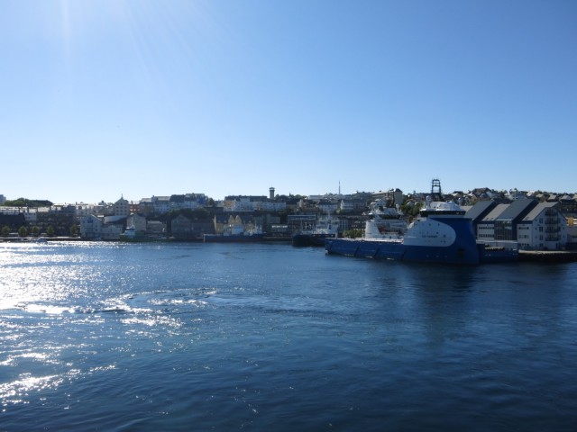 Hurtigruten_2015-06-27_17-13